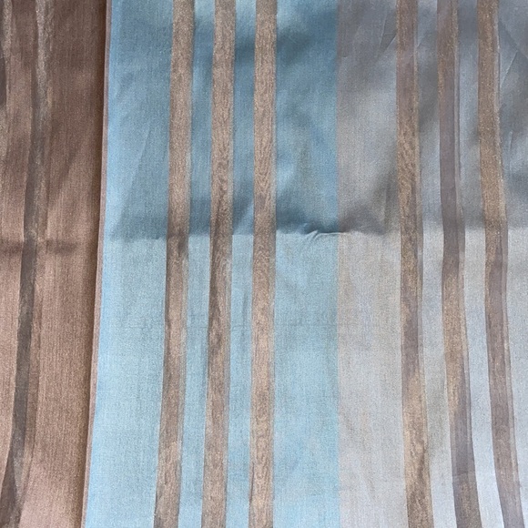 NWOT Vintage SAYAMI 100% Silk Scarf. - Picture 6 of 6